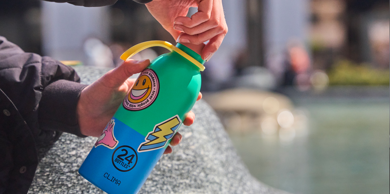 DESIGN YOUR 24BOTTLES